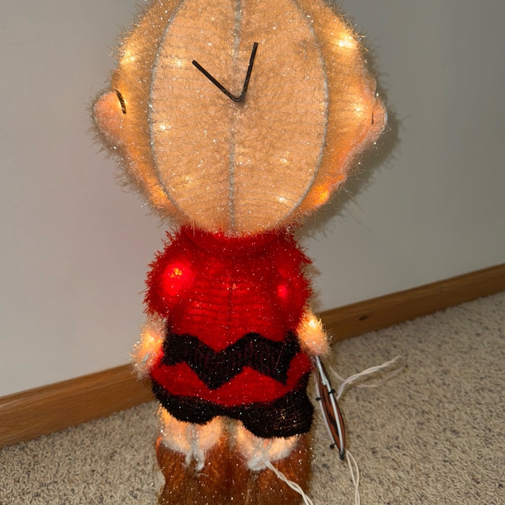 Peanuts Light-Up Decor - Picture 8 of 10